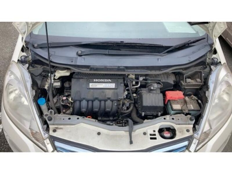 FIT HYBRID