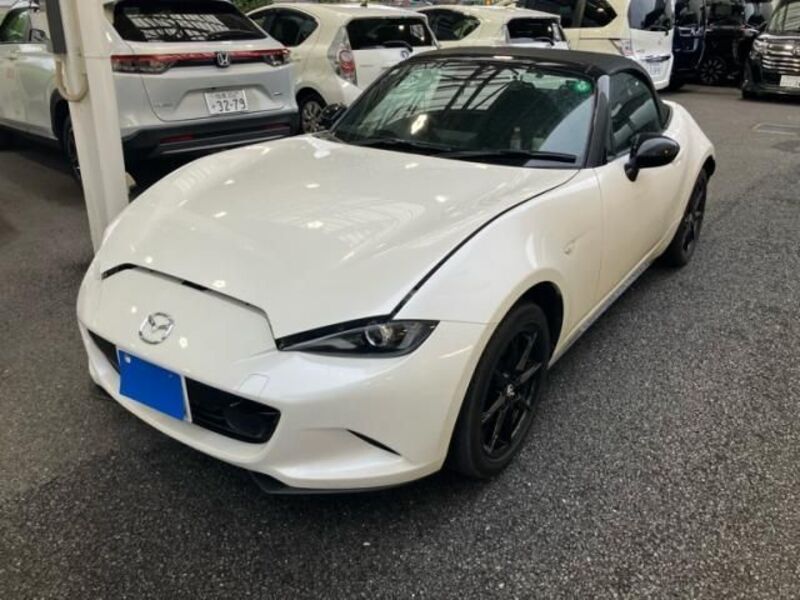 ROADSTER
