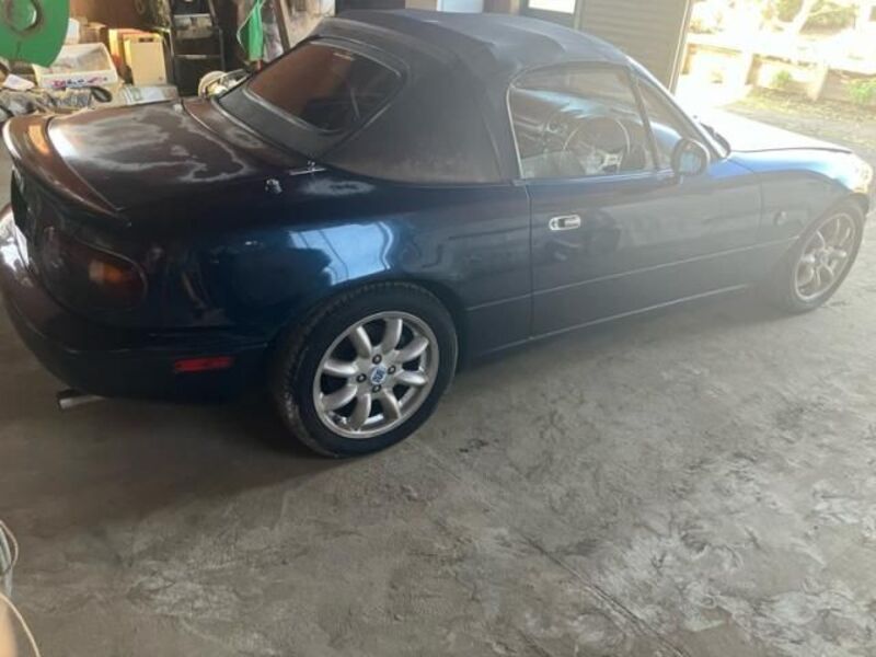 EUNOS ROADSTER
