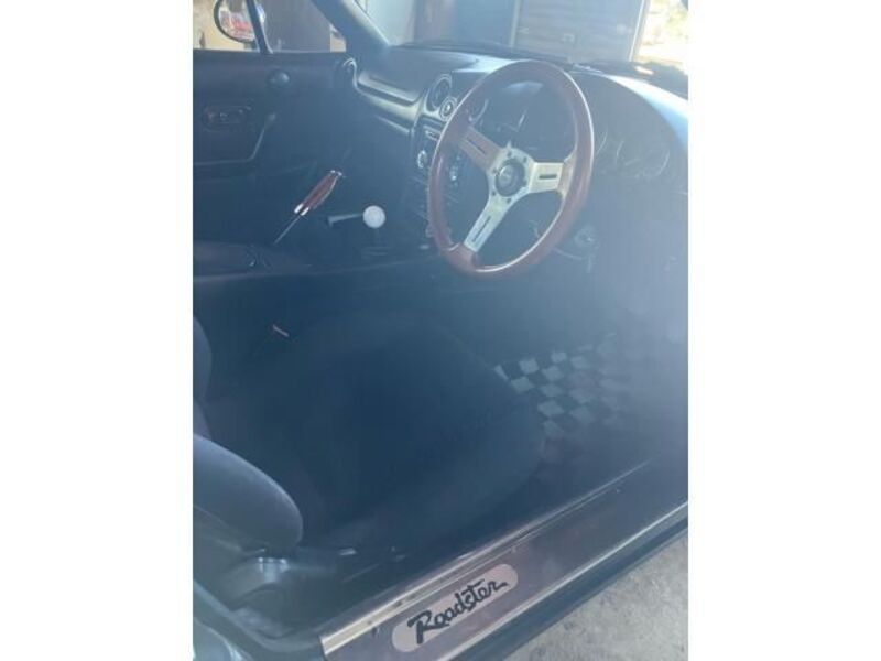 EUNOS ROADSTER