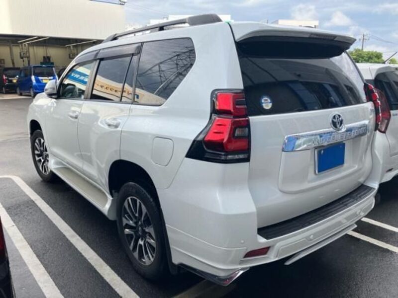 LAND CRUISER PRADO