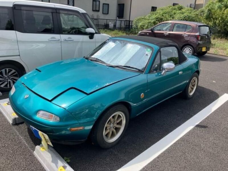 EUNOS ROADSTER