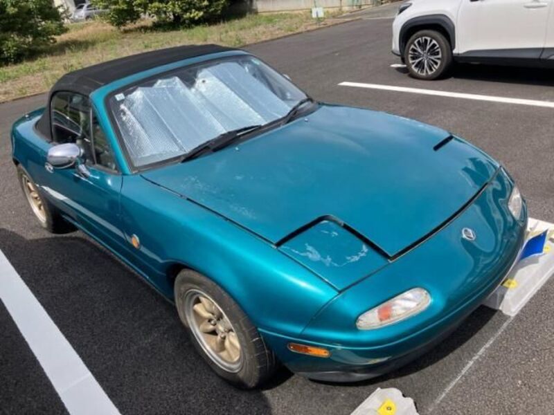 EUNOS ROADSTER