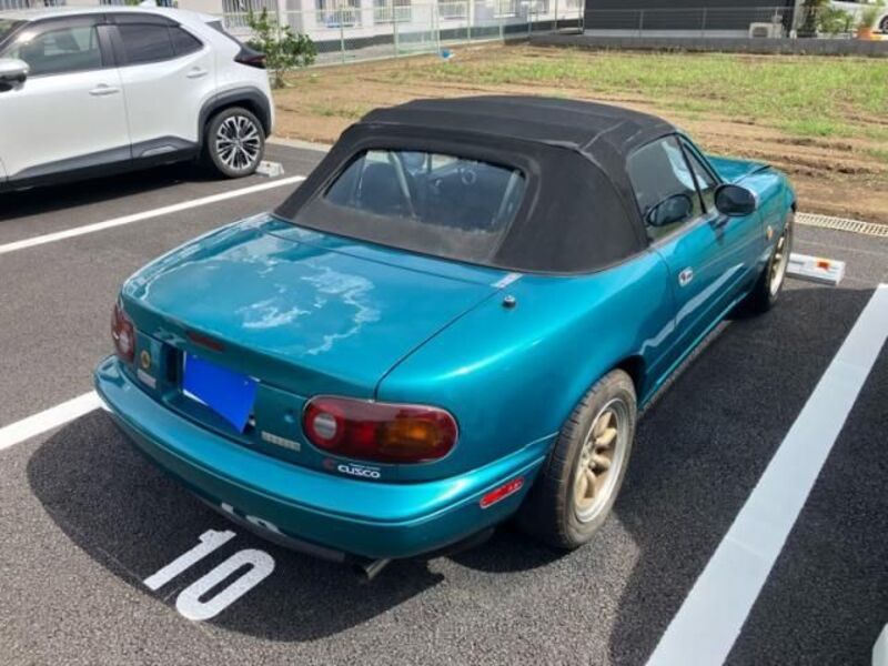 EUNOS ROADSTER