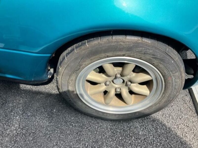 EUNOS ROADSTER