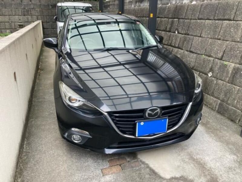 MAZDA AXELA SPORTS