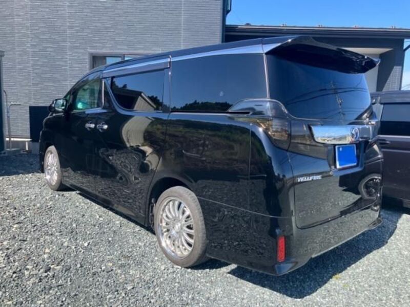 VELLFIRE