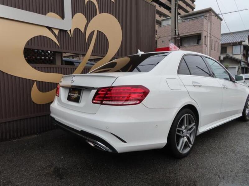 E-CLASS
