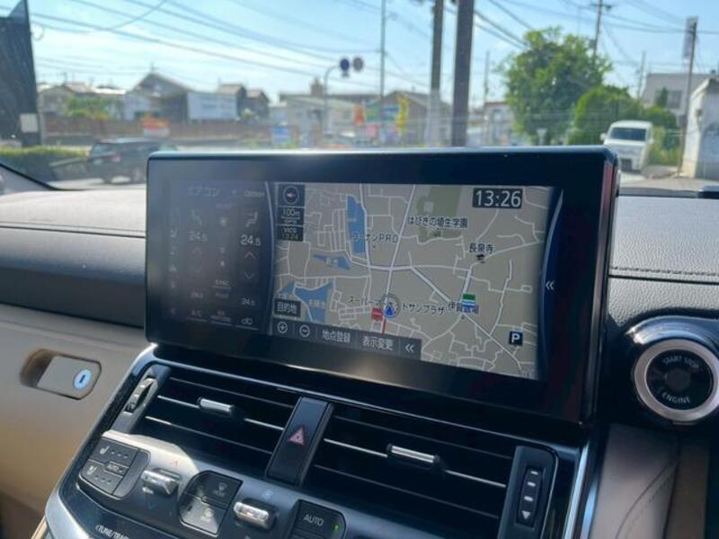 LAND CRUISER