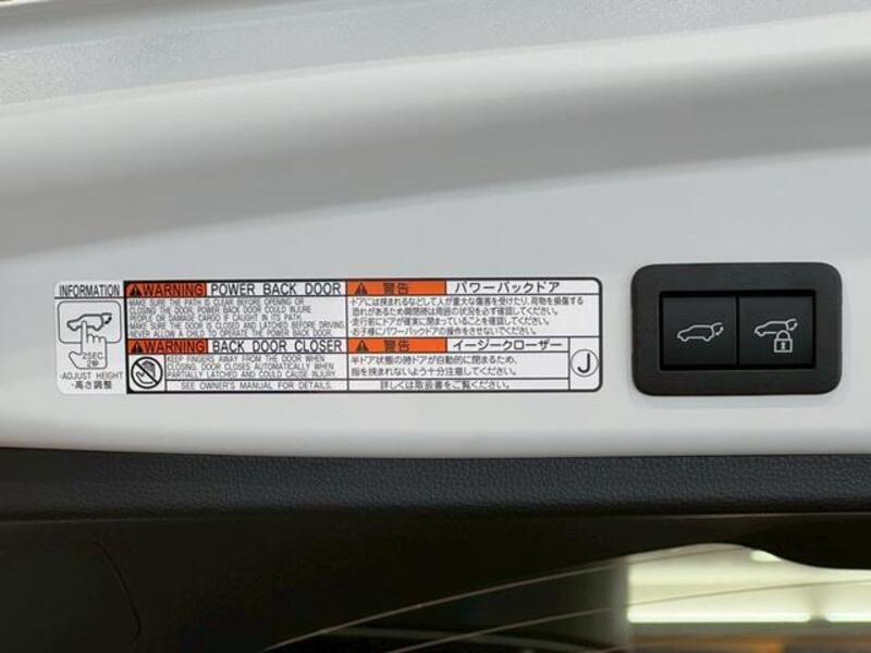 COROLLA CROSS