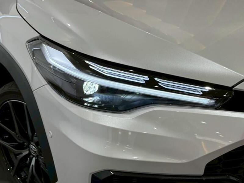COROLLA CROSS