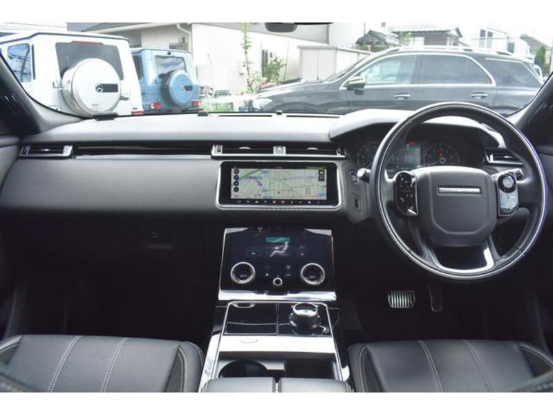 RANGE ROVER VELAR