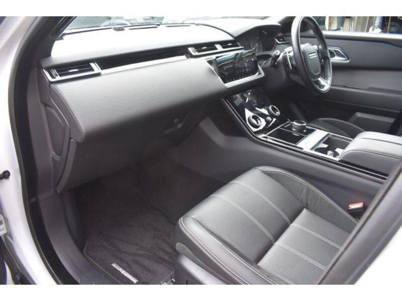 RANGE ROVER VELAR