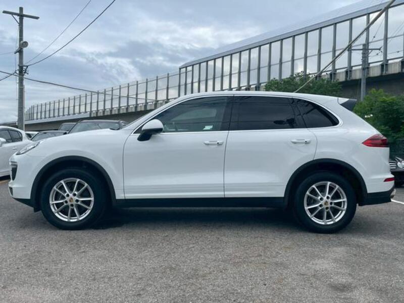 CAYENNE
