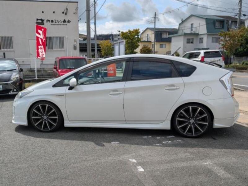 PRIUS