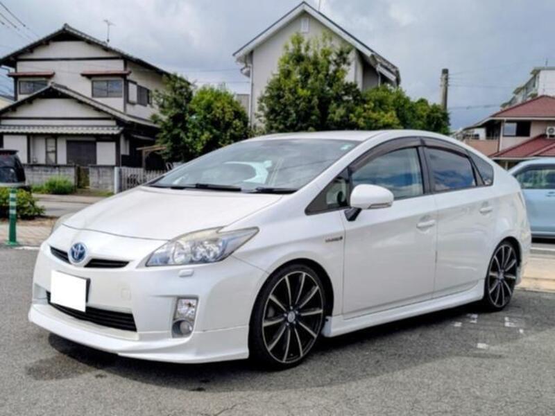 PRIUS-0