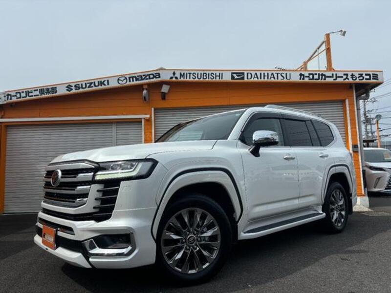LAND CRUISER