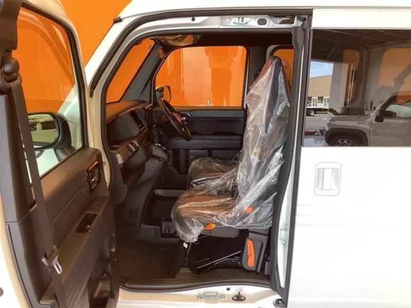 N-VAN