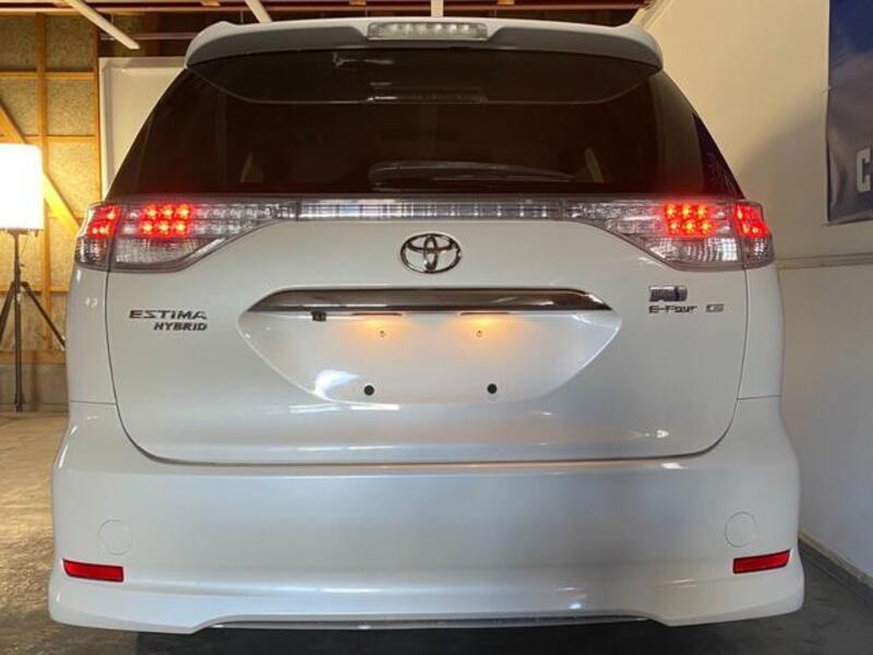 ESTIMA HYBRID
