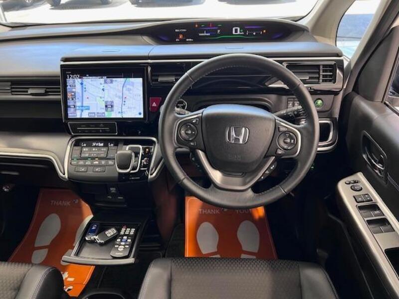 STEPWAGON SPADA