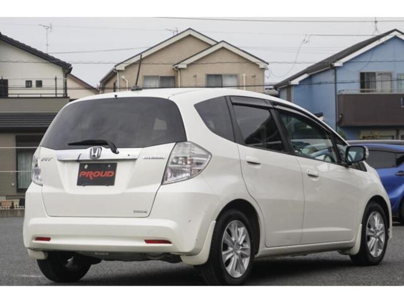 FIT HYBRID