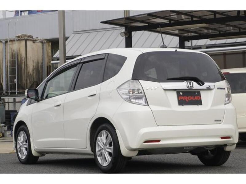 FIT HYBRID