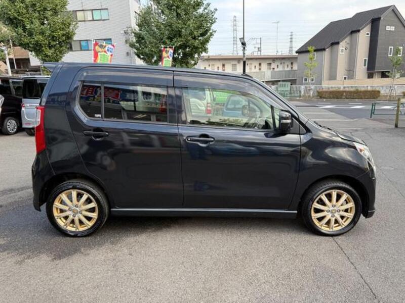 WAGON R