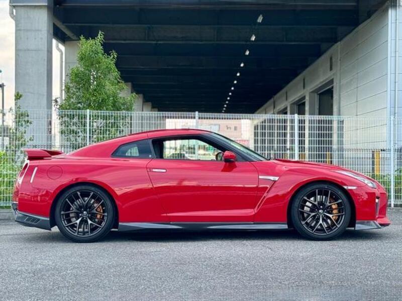 GT-R