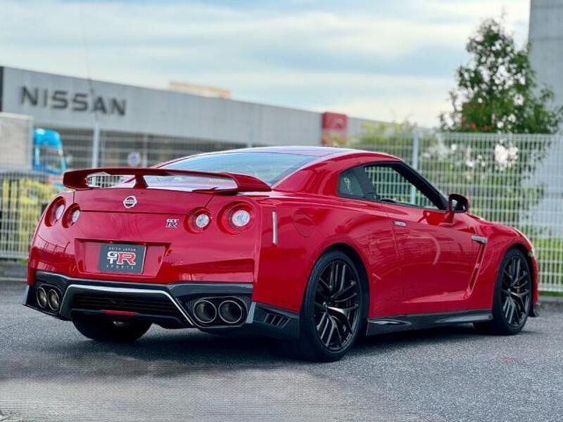 GT-R