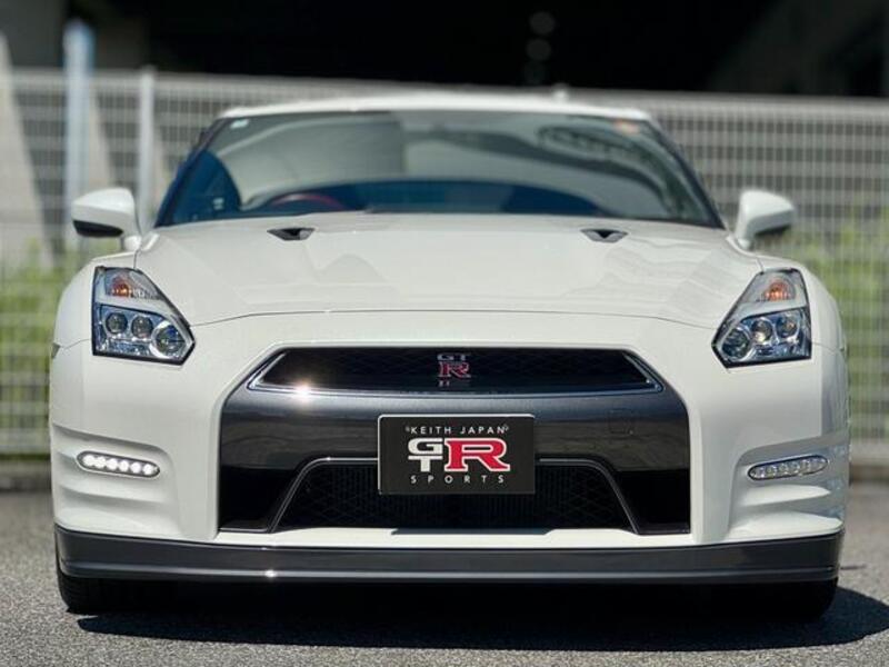 GT-R