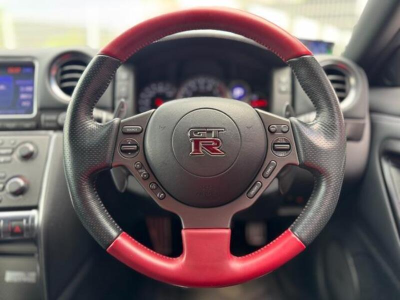 GT-R