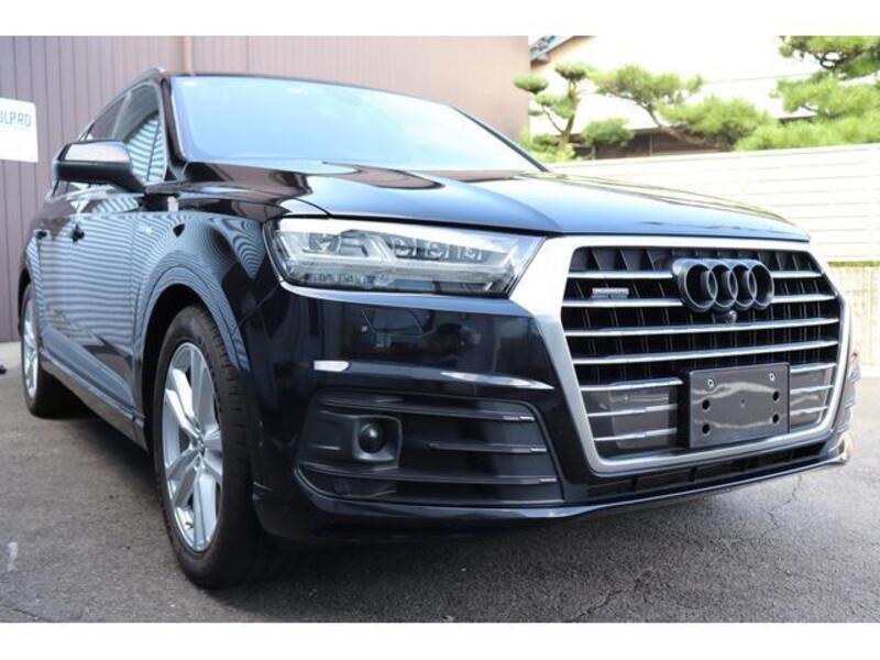 Q7