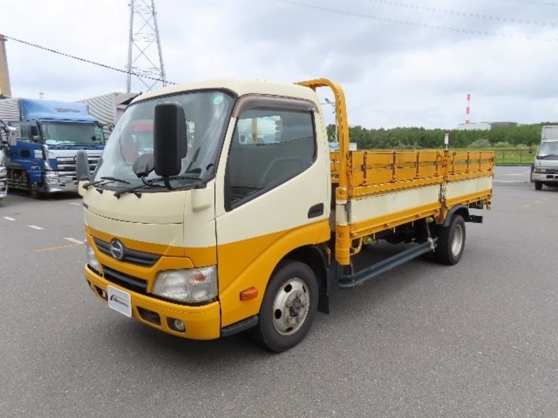 HINO Dutro