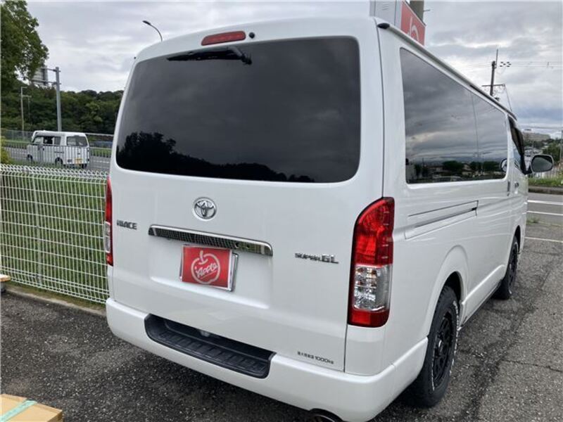 HIACE