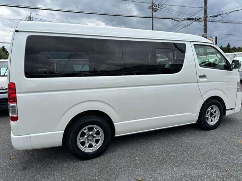 HIACE