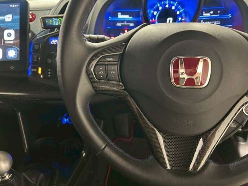 CR-Z