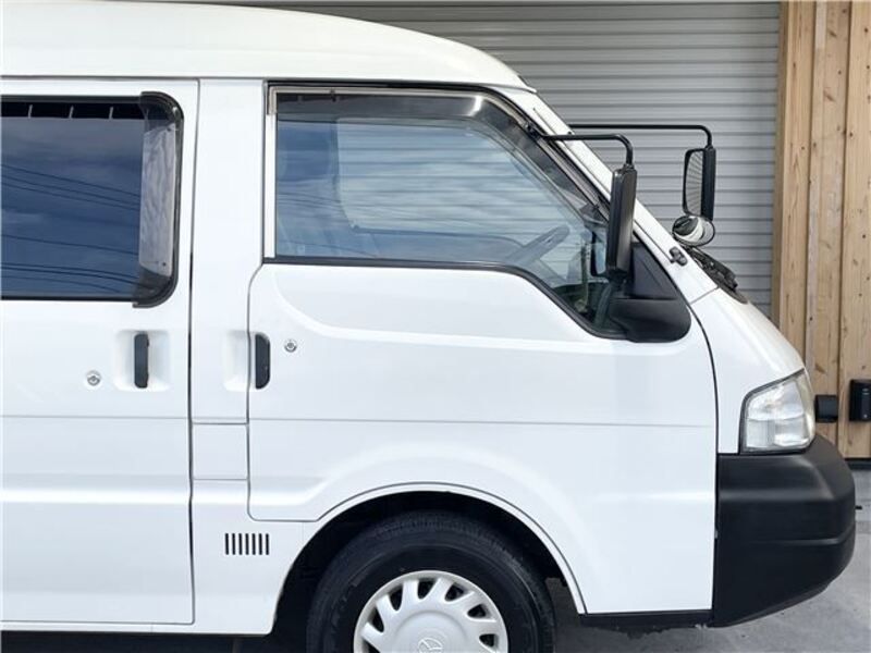 BONGO VAN
