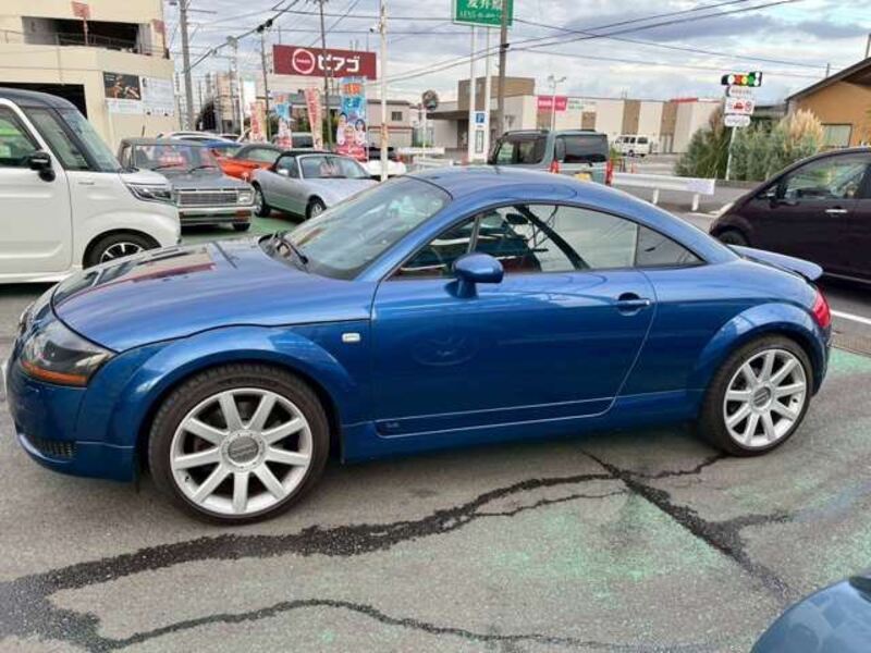 TT