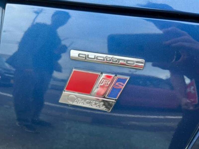 TT