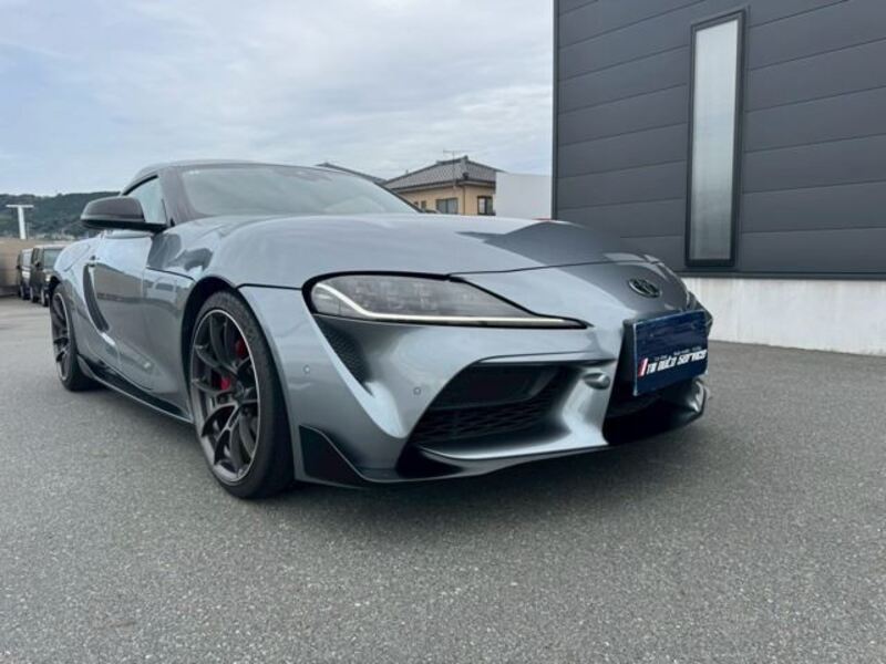 TOYOTA SUPRA