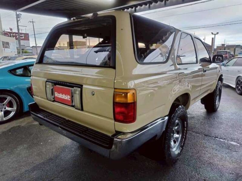 HILUX SURF