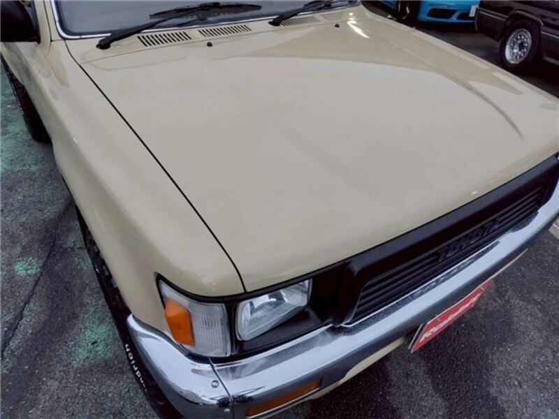 HILUX SURF