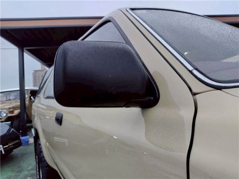 HILUX SURF