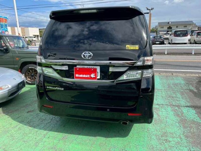 VELLFIRE