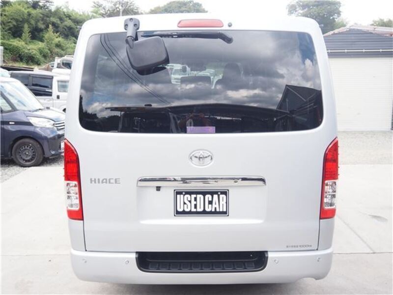 HIACE VAN