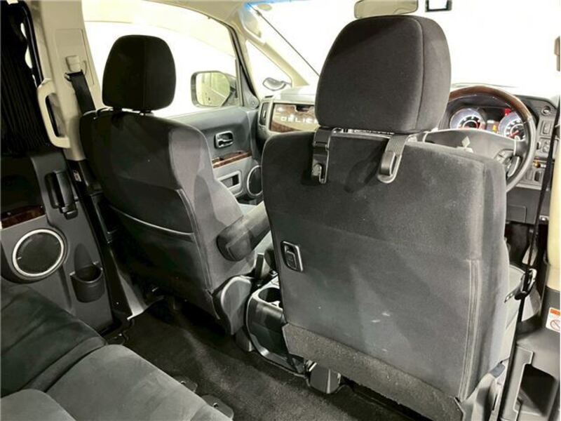 DELICA D5