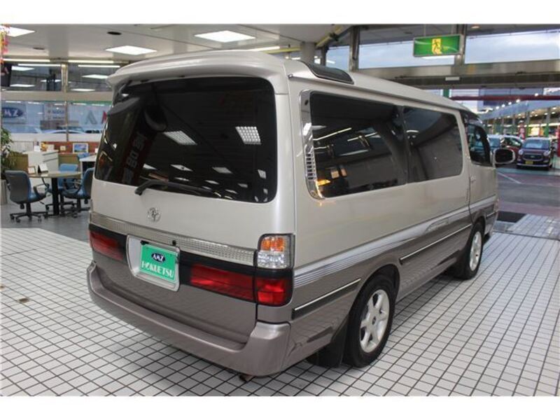 HIACE