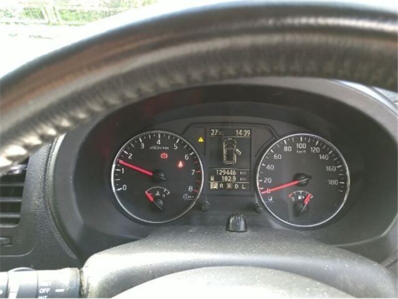 X-TRAIL
