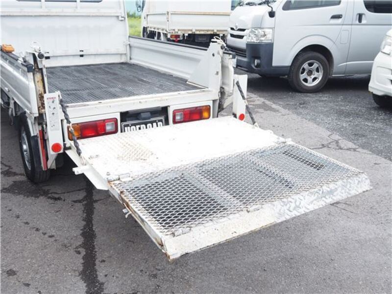 ACTY TRUCK