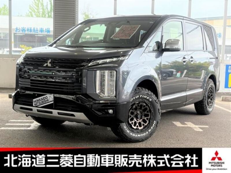 MITSUBISHI DELICA D5